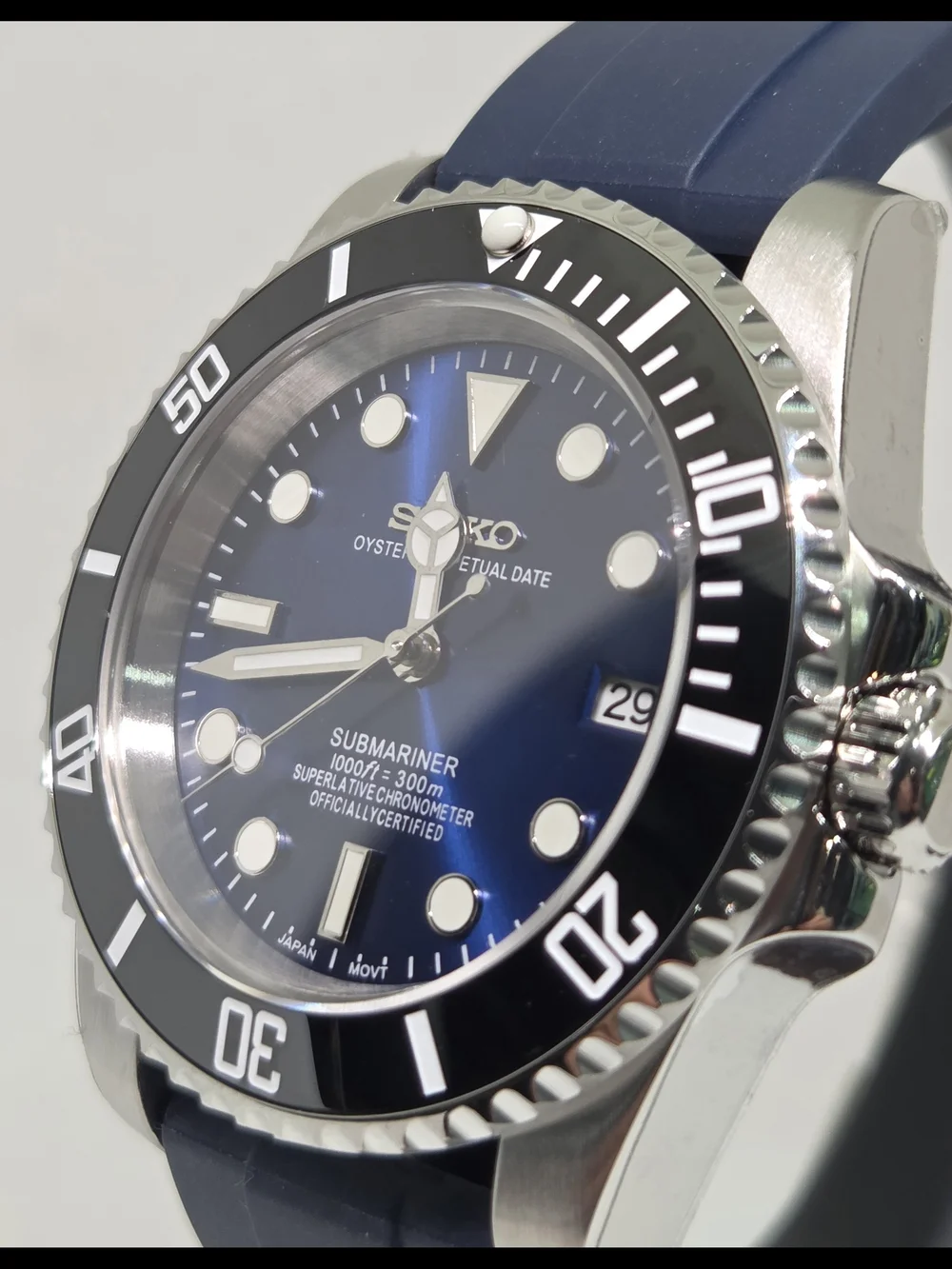 Custom 40mm Automatic Seiko Mod Watch NH35 Black & Blue Submariner